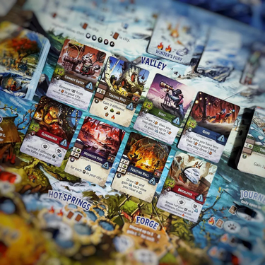 Everdell Silverfrost: Essentials Edition - Thirsty Meeples