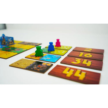 Kingdomino - Thirsty Meeples