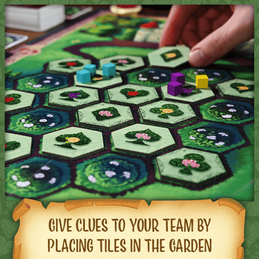 Paint the Roses Deluxe (DAMAGED) - Thirsty Meeples