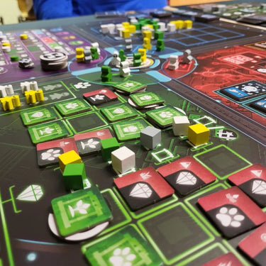 Xenology - Thirsty Meeples